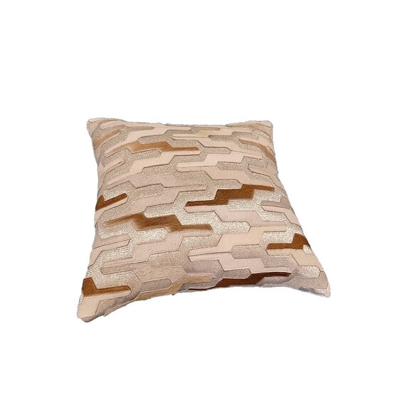 Callisto Home Style - Decorative Pillow Cover 17” x 17” Genuine Cowhide- EUC - Picture 11 of 12